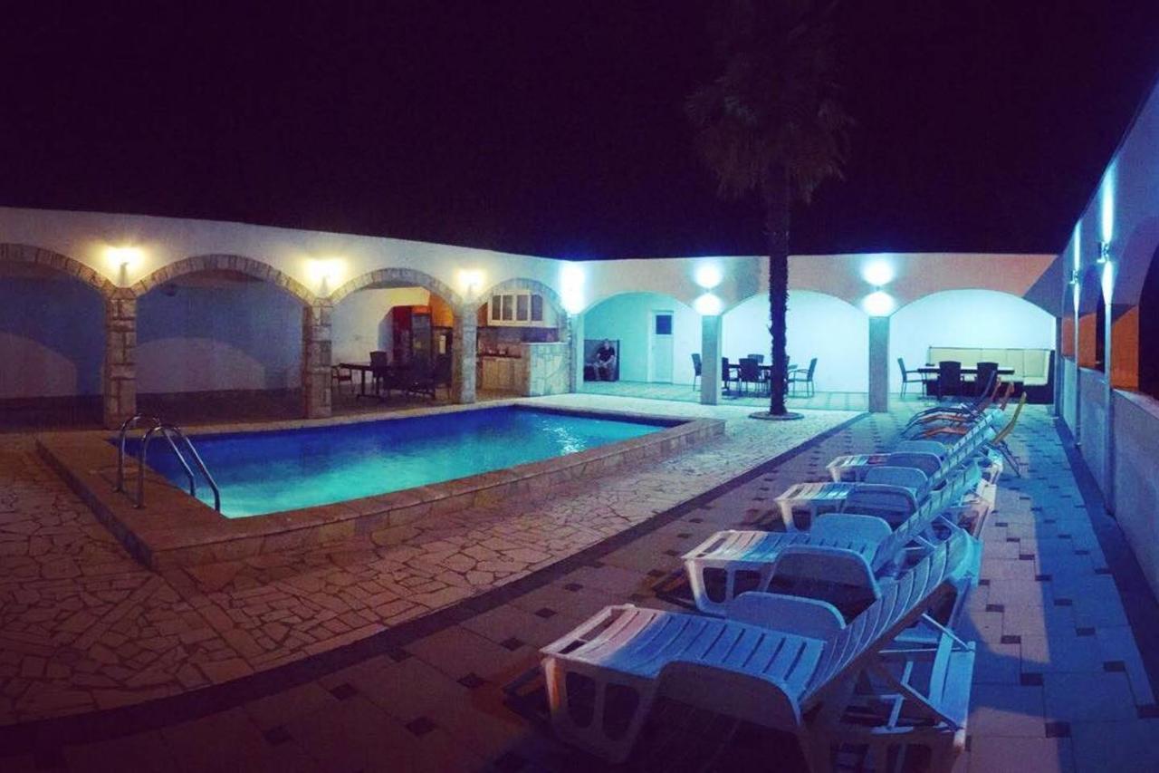 Holiday Home Rozic - Villa With Private Seasonal Heated Pool โมสตาร์ ภายนอก รูปภาพ
